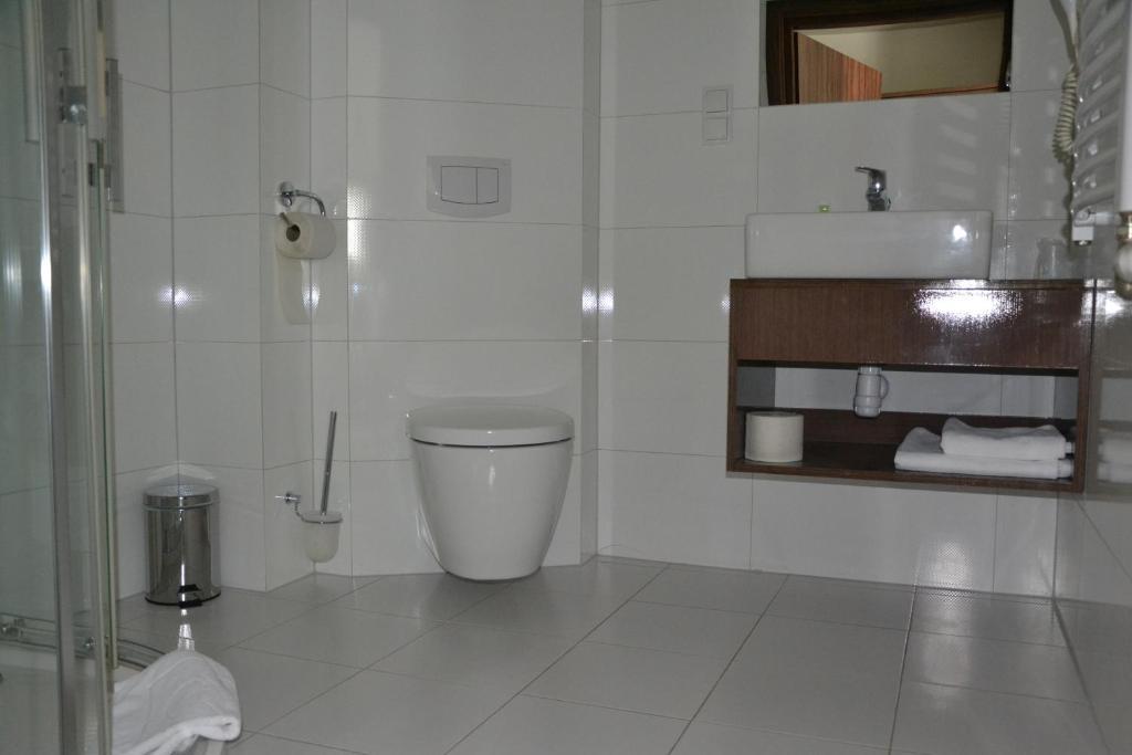 Hotel Pod Debem Tarnów Habitación foto