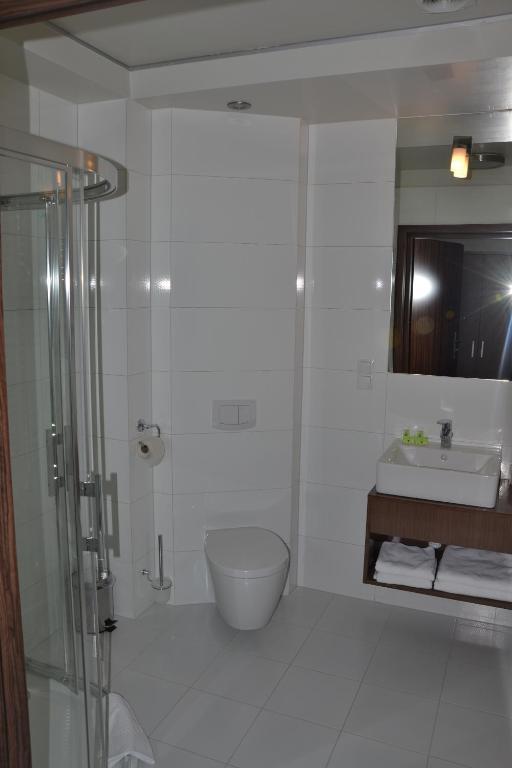 Hotel Pod Debem Tarnów Habitación foto